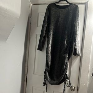 Sparkly rouched side dress